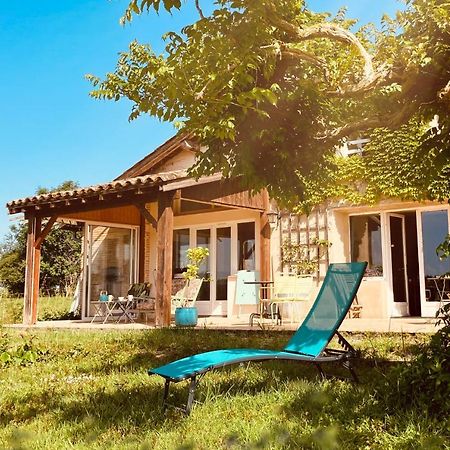 Bed and Breakfast Le Repaire De La Reveuse Saint-Frajou Exterior foto